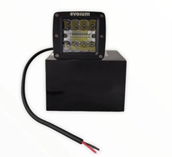 EVO-5070 - EVOLUM FARO LED CUADRADO 4 LEDS LUPA 3"